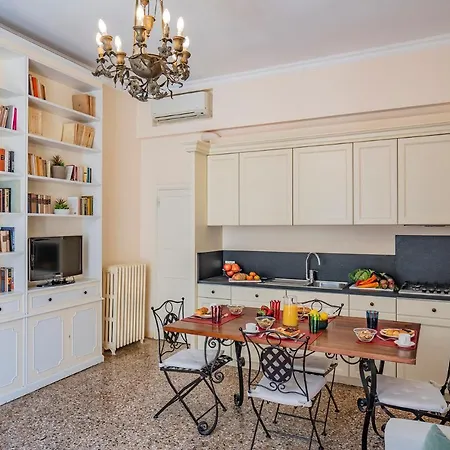 Апартаменты Ca' Grassi 2 Charming Balcony