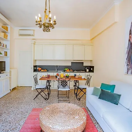 Ca' Grassi 2 Charming Balcony * Venedig